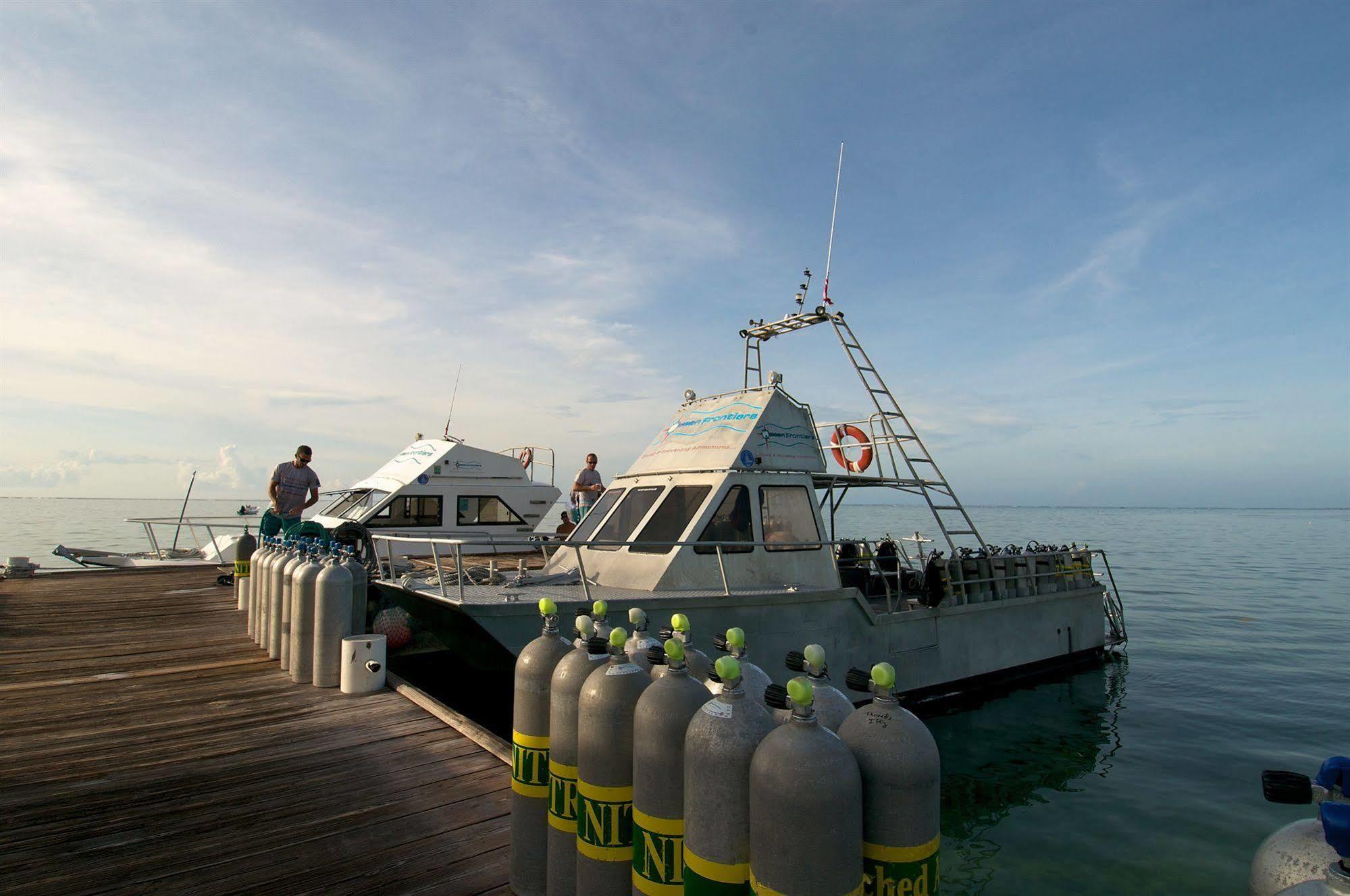 Compass Point Dive Resort Gun Bay Dış mekan fotoğraf